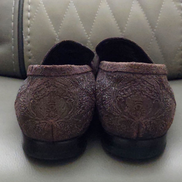 Tallia Patritzio Men's Tooled Leather Loafers - Picture 5 of 9